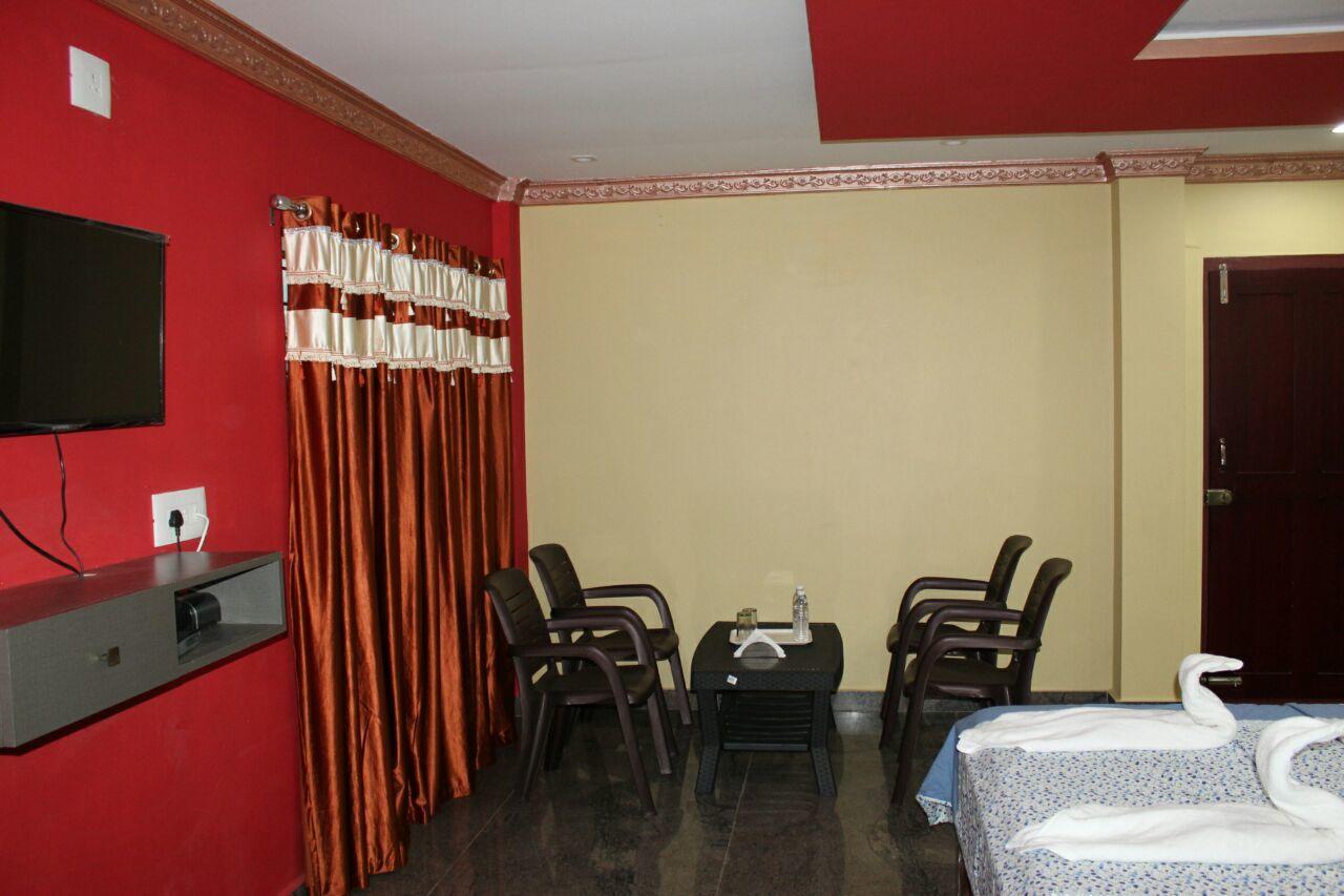 Iroomz Sri Vinayaka Comfort วิราจเปต ภายนอก รูปภาพ